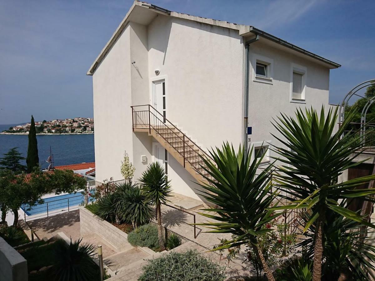 Charming Modern House With The New Swimming Pool - Apartment Maya 1 Trogir Exterior foto